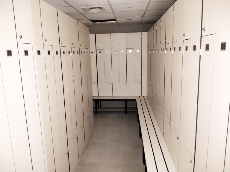 WOW Hotel and Hotel Apartments, Dubai Lockers & Benches Bin Sabt